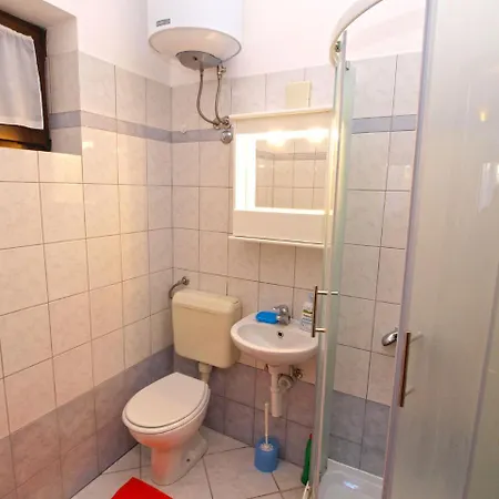 Apartament Center 1018 *
