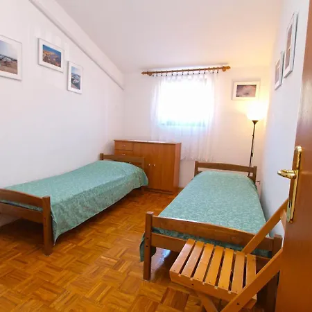 Center 1018 Apartament Pula